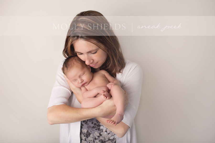 Newborn photographer Minneapolis